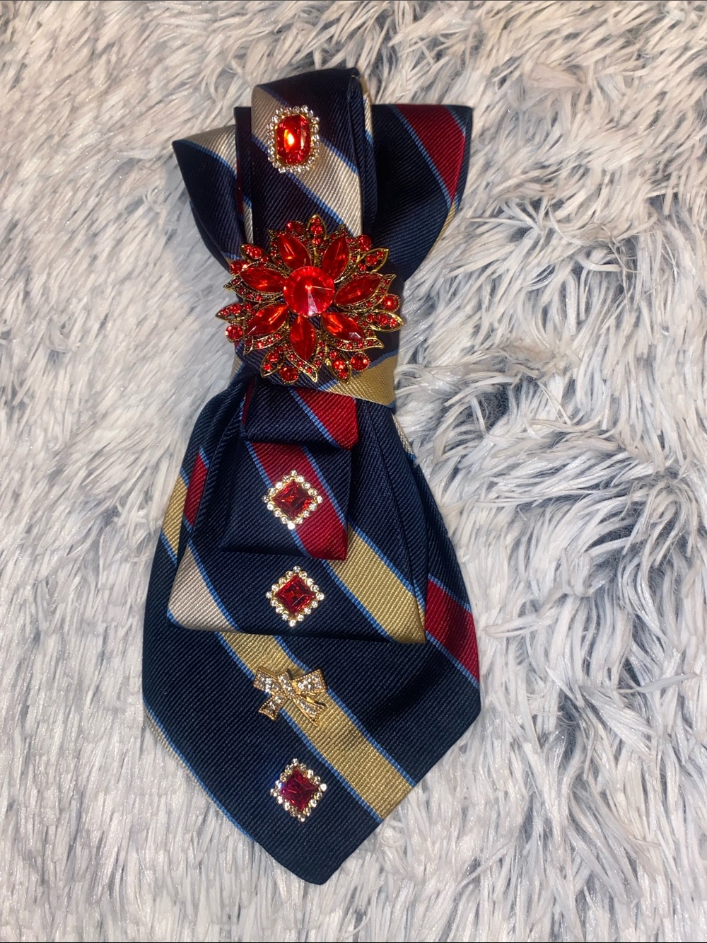 TIE BROOCHES